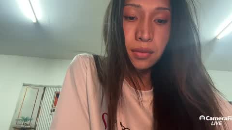 edza25377 online show from 05-14-26, 12:01