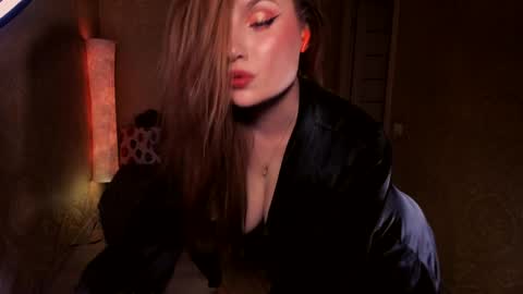 eesmaaarr online show from 05-15-26, 11:12