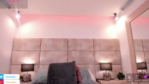 Eevee online show from 03-06-26, 03:25