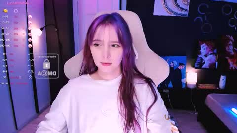 Snapshot of effie_lee chatting on 12-15-25, 10:41 Effie online show from 12-15-25, 10:41