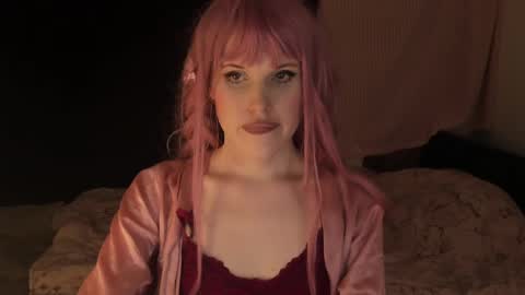 Effie Mur online show from 01-10-25, 07:11