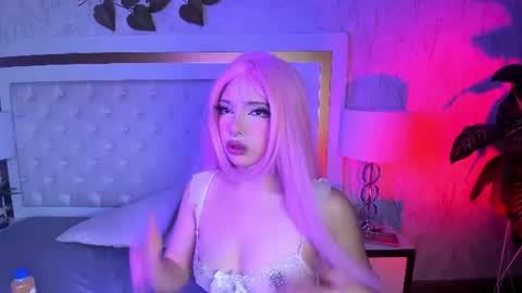Snapshot of effy_kesster chatting on 06-12-26, 12:15 effy_kesster online show from 06-12-26, 12:15