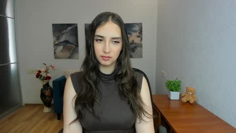 Effy Royse online show from 05-15-26, 05:47