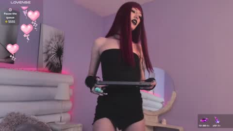 Snapshot of effycorpse chatting on 02-06-25, 02:37 online show from 02-06-25, 02:37