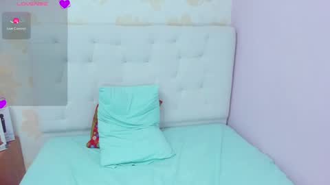  E F F Y  online show from 12-21-24, 06:23