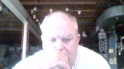 Snapshot of efriff chatting on 07-08-26, 10:20 efriff online show from 07-08-26, 10:20