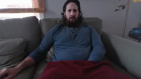 Snapshot of eggplantout chatting on 11-09-25, 04:49 Eggplant Out online show from 11-09-25, 04:49