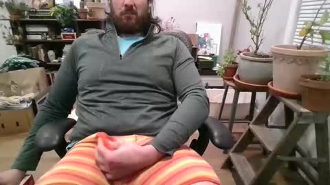 Snapshot of eggplantout chatting on 02-26-26, 10:53 Eggplant Out online show from 02-26-26, 10:53