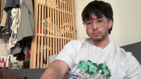 Snapshot of egmezz chatting on 02-09-26, 02:54 egmezz online show from 02-09-26, 02:54