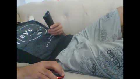 Im momo 35 Egyptian at Dubai online show from 01-03-25, 07:18