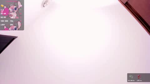 eileenn tanihara online show from 10-26-25, 08:20