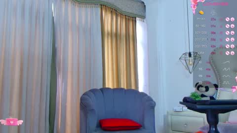 Eilyn Millan online show from 01-07-25, 03:33