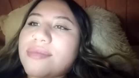 EIMY   MODEL INDEPENDENT online show from 02-05-26, 04:39