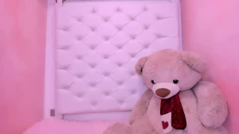 eimy online show from 03-28-26, 01:43