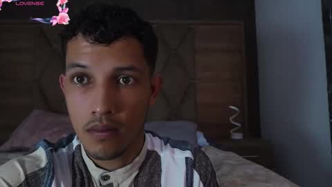 YG COUPLE online show from 03-08-26, 08:45