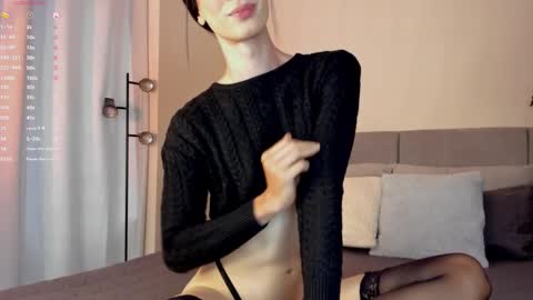 Einyel  online show from 12-13-24, 08:04