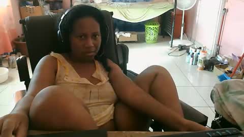 Eirondra Valeen online show from 11-03-25, 07:04