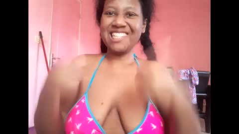 Eirondra Valeen online show from 11-19-25, 11:10