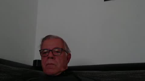 eisbaer1957 online show from 01-05-25, 08:22