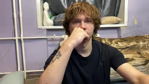 Snapshot of eitanhere chatting on 02-05-26, 03:16 Eitan online show from 02-05-26, 03:16