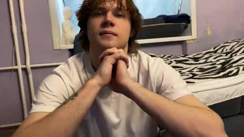 Snapshot of eitanhere chatting on 03-04-26, 05:13 Eitan online show from 03-04-26, 05:13