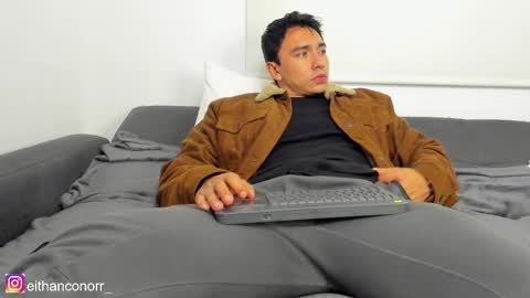 EITHAN CONOR online show from 02-15-26, 03:03