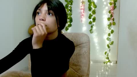 eiviiy1609 online show from 11-04-25, 01:10