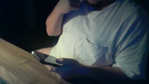 Snapshot of ekudemic chatting on 01-08-26, 01:19 Juan Pablo M online show from 01-08-26, 01:19