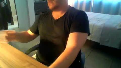 Snapshot of ekudemic chatting on 07-13-26, 04:54 Juan Pablo M online show from 07-13-26, 04:54