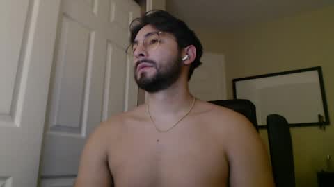 Snapshot of el_bonbon_rico chatting on 05-11-26, 01:22 el bonbon rico online show from 05-11-26, 01:22