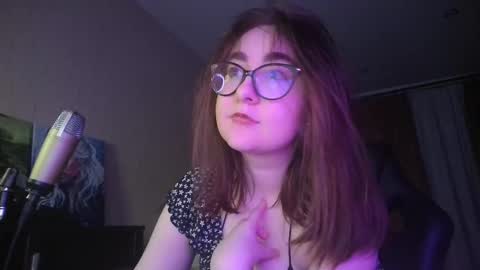If you like it when I meow give me a thumbs up online show from 02-20-25, 04:25