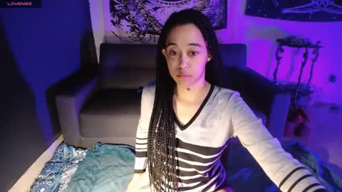 Snapshot of ela_0 chatting on 01-26-25, 05:34 Ela Help me reach 100 thumbs up online show from 01-26-25, 05:34