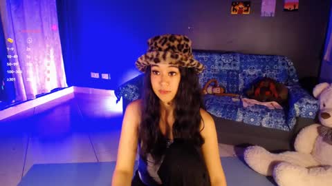 Snapshot of ela_0 chatting on 02-21-25, 05:46 Ela Help me reach 100 thumbs up online show from 02-21-25, 05:46
