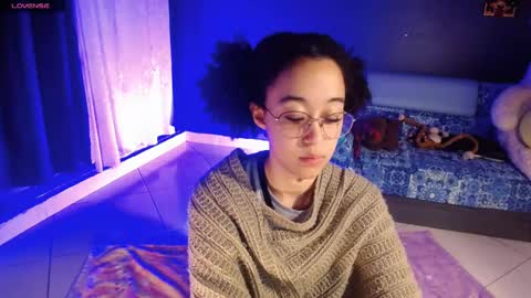 Snapshot of ela_0 chatting on 03-02-25, 01:15 Ela Help me reach 100 thumbs up online show from 03-02-25, 01:15