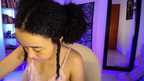 Ela  Help me reach 100 thumbs up online show from 04-05-26, 11:51