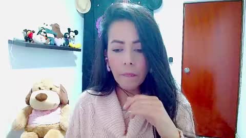 ela_3611 online show from 12-18-24, 02:42