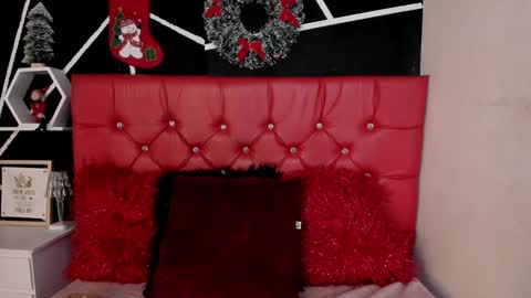 Ela online show from 12-19-24, 08:13