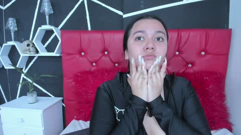 Ela online show from 01-24-25, 07:39