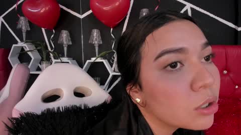 Ela online show from 02-23-25, 01:13