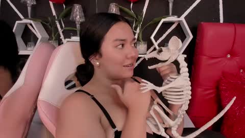 Ela online show from 02-28-25, 11:12