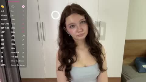 Snapshot of ela_wish chatting on 07-22-26, 04:15 Ela online show from 07-22-26, 04:15
