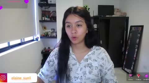 Snapshot of elaine_sun chatting on 06-03-26, 10:26 Elaine eli online show from 06-03-26, 10:26