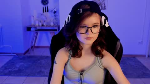 Your sweet girl online show from 01-11-25, 10:29