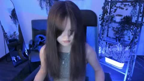 Snapshot of elainebeness chatting on 05-03-26, 07:20 Your sweet girl online show from 05-03-26, 07:20
