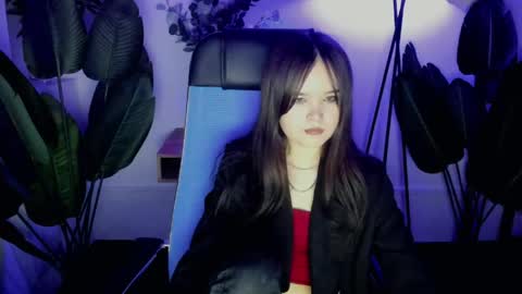 Snapshot of elainebeness chatting on 05-08-26, 07:52 Your sweet girl online show from 05-08-26, 07:52