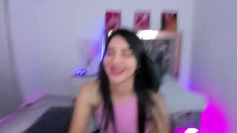 ELAINE online show from 01-08-26, 01:13