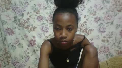 Snapshot of elalia1234 chatting on 11-16-25, 08:03 elalia1234 online show from 11-16-25, 08:03