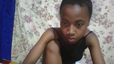 Snapshot of elalia1234 chatting on 11-17-25, 08:09 elalia1234 online show from 11-17-25, 08:09