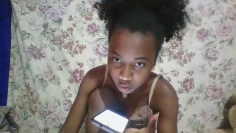 Snapshot of elalia1234 chatting on 11-27-25, 10:39 elalia1234 online show from 11-27-25, 10:39