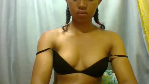 Snapshot of elaliealdy chatting on 01-16-26, 07:01 elaliealdy online show from 01-16-26, 07:01